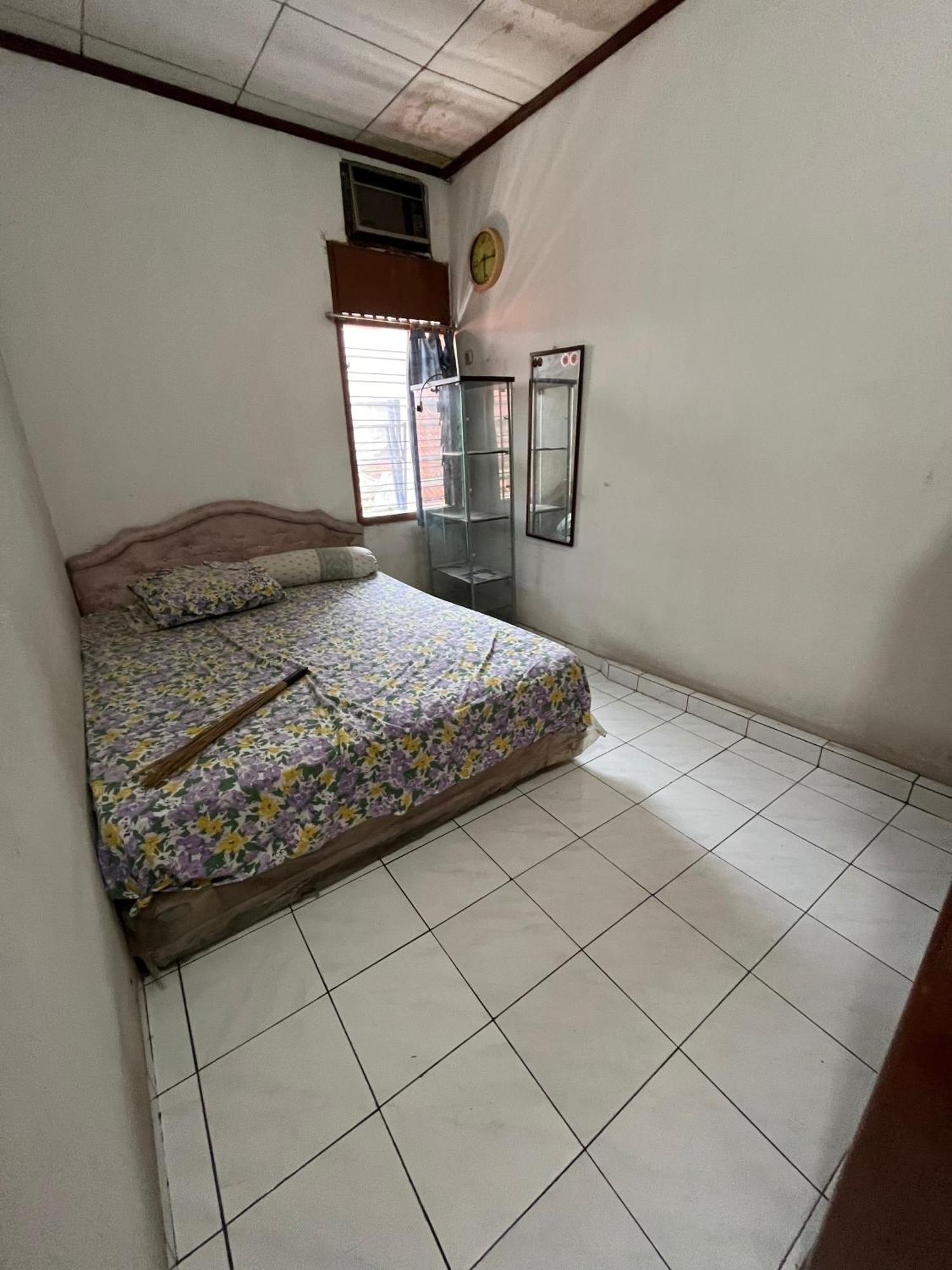 Spot On 94142 Al Fatih Residence Syariah 2 Yakarta Exterior foto