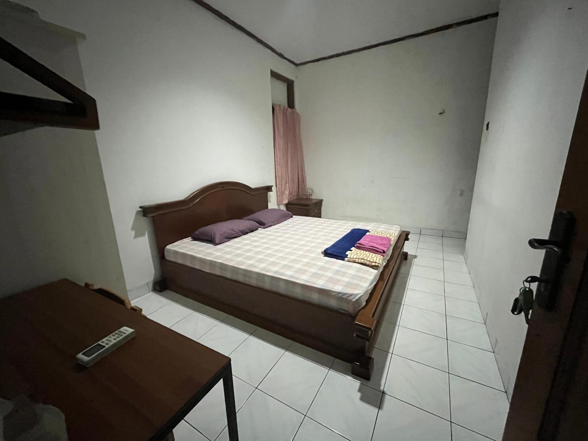 Spot On 94142 Al Fatih Residence Syariah 2 Yakarta Exterior foto